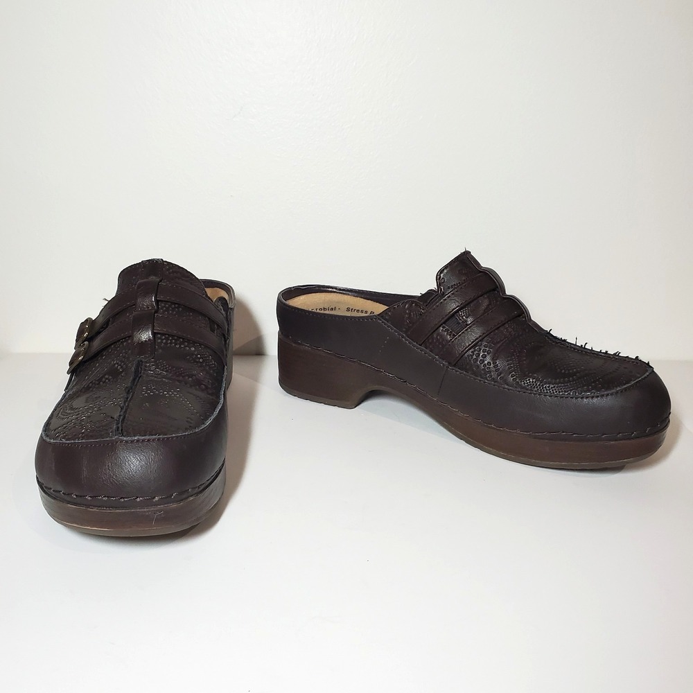 Easy Works Shirley Brown Tooled Leather Safety Clogs Women's Size 9M